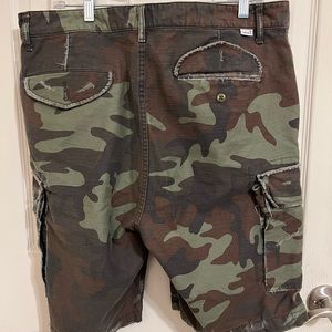 Men Levi Strauss & Co cargo shorts